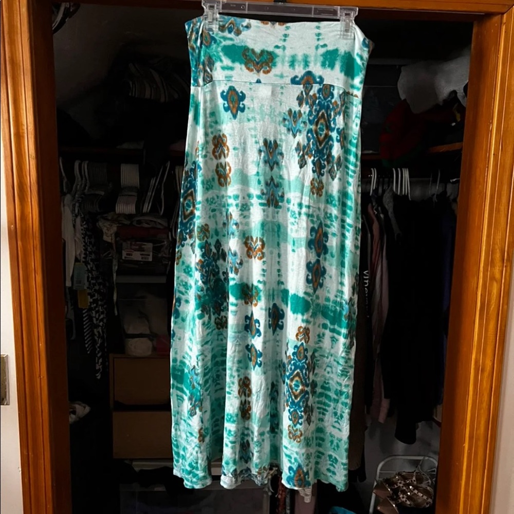 Maxi skirt